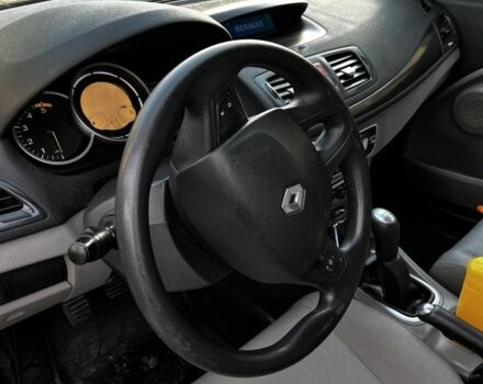 Сірий Рено Меган, об'ємом двигуна 1.5 л та пробігом 281 тис. км за 5600 $, фото 1 на Automoto.ua