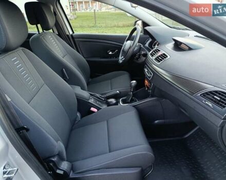 Серый Рено Меган, объемом двигателя 1.6 л и пробегом 195 тыс. км за 6800 $, фото 24 на Automoto.ua