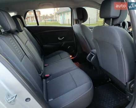 Серый Рено Меган, объемом двигателя 1.6 л и пробегом 195 тыс. км за 6800 $, фото 28 на Automoto.ua