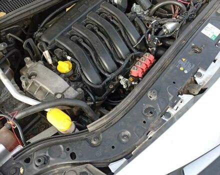 Серый Рено Меган, объемом двигателя 1.6 л и пробегом 200 тыс. км за 5800 $, фото 1 на Automoto.ua