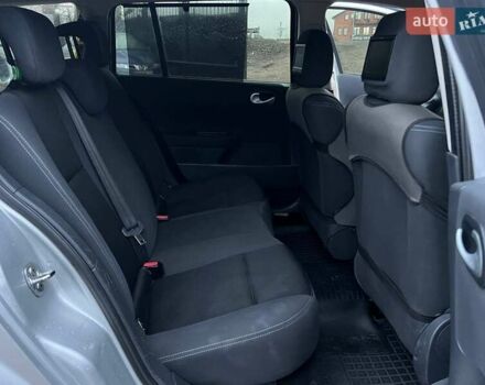 Серый Рено Меган, объемом двигателя 1.6 л и пробегом 263 тыс. км за 5590 $, фото 10 на Automoto.ua