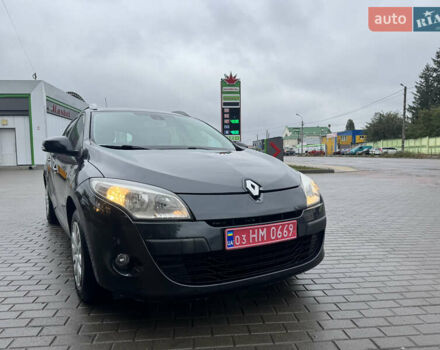 Серый Рено Меган, объемом двигателя 1.6 л и пробегом 231 тыс. км за 7800 $, фото 54 на Automoto.ua