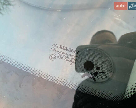 Сірий Рено Меган, об'ємом двигуна 1.6 л та пробігом 260 тис. км за 3600 $, фото 13 на Automoto.ua