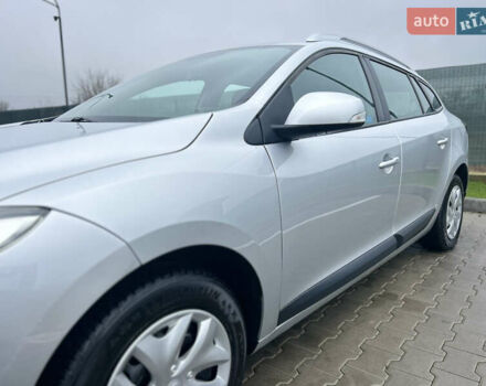 Сірий Рено Меган, об'ємом двигуна 1.6 л та пробігом 172 тис. км за 7450 $, фото 76 на Automoto.ua