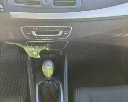 Серый Рено Меган, объемом двигателя 1.4 л и пробегом 215 тыс. км за 5900 $, фото 12 на Automoto.ua