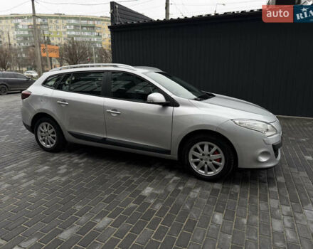 Сірий Рено Меган, об'ємом двигуна 1.6 л та пробігом 196 тис. км за 7850 $, фото 54 на Automoto.ua