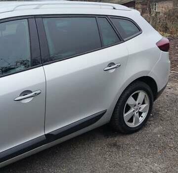 Сірий Рено Меган, об'ємом двигуна 1.5 л та пробігом 337 тис. км за 5600 $, фото 3 на Automoto.ua