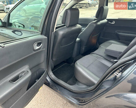 Серый Рено Меган, объемом двигателя 1.6 л и пробегом 247 тыс. км за 6200 $, фото 4 на Automoto.ua