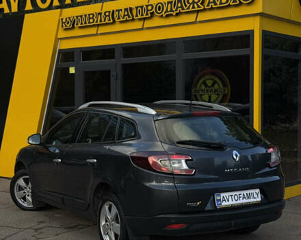 Серый Рено Меган, объемом двигателя 1.46 л и пробегом 293 тыс. км за 6299 $, фото 5 на Automoto.ua