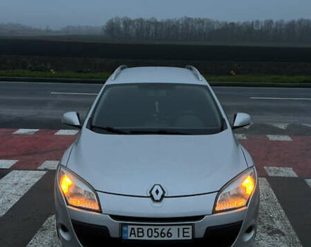 Серый Рено Меган, объемом двигателя 1.5 л и пробегом 248 тыс. км за 6500 $, фото 2 на Automoto.ua