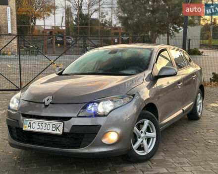 Рено Меган 2009 в Луцке на Automoto.ua Серый Рено Меган, объемом двигателя 1.5 л и пробегом 275 тыс. км за 5150 $, фото 5 на Automoto.ua