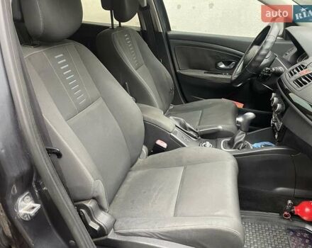 Сірий Рено Меган, об'ємом двигуна 1.46 л та пробігом 230 тис. км за 6700 $, фото 9 на Automoto.ua