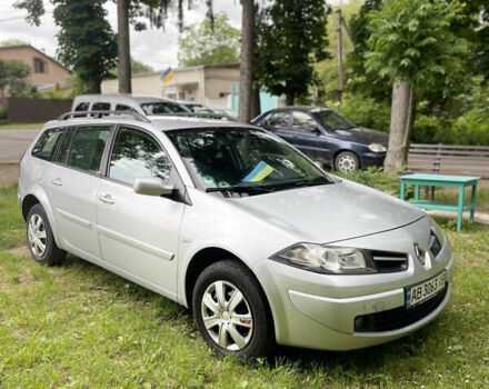 Сірий Рено Меган, об'ємом двигуна 1.5 л та пробігом 230 тис. км за 5500 $, фото 3 на Automoto.ua