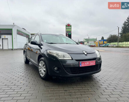 Серый Рено Меган, объемом двигателя 1.6 л и пробегом 231 тыс. км за 7800 $, фото 23 на Automoto.ua