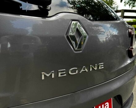 Рено Меган 2009 у Києві на Automoto.ua Сірий Рено Меган, об'ємом двигуна 1.4 л та пробігом 267 тис. км за 5390 $, фото 7 на Automoto.ua