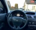 Сірий Рено Меган, об'ємом двигуна 1.46 л та пробігом 220 тис. км за 7190 $, фото 16 на Automoto.ua