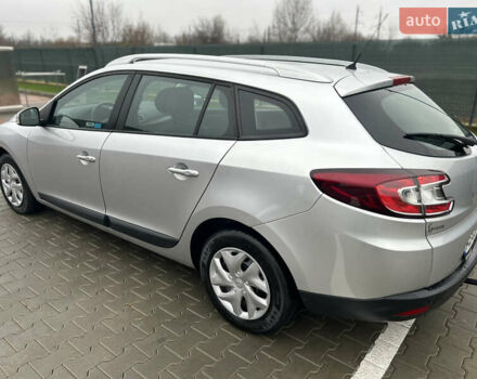 Сірий Рено Меган, об'ємом двигуна 1.6 л та пробігом 172 тис. км за 7450 $, фото 48 на Automoto.ua