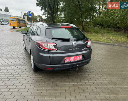 Серый Рено Меган, объемом двигателя 1.6 л и пробегом 231 тыс. км за 7800 $, фото 9 на Automoto.ua