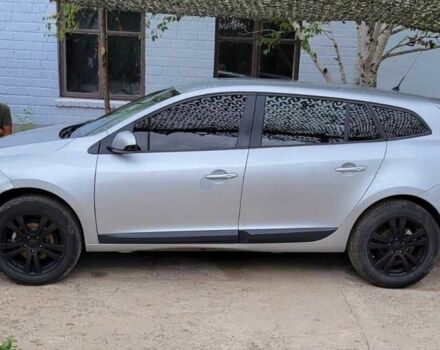 Серый Рено Меган, объемом двигателя 1.5 л и пробегом 300 тыс. км за 3500 $, фото 1 на Automoto.ua