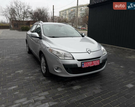 Сірий Рено Меган, об'ємом двигуна 1.6 л та пробігом 196 тис. км за 7850 $, фото 60 на Automoto.ua