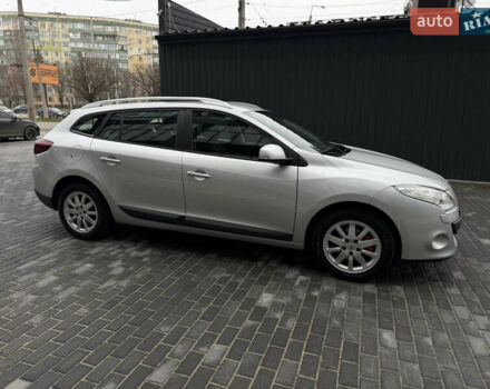 Сірий Рено Меган, об'ємом двигуна 1.6 л та пробігом 196 тис. км за 7850 $, фото 53 на Automoto.ua