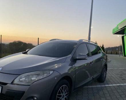 Рено Меган 2009 в Виннице на Automoto.ua Серый Рено Меган, объемом двигателя 1.46 л и пробегом 292 тыс. км за 6900 $, фото 2 на Automoto.ua