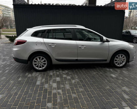 Сірий Рено Меган, об'ємом двигуна 1.6 л та пробігом 196 тис. км за 7850 $, фото 48 на Automoto.ua