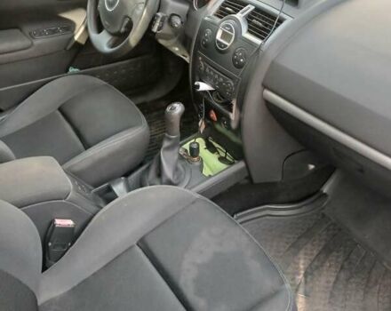 Серый Рено Меган, объемом двигателя 1.6 л и пробегом 199 тыс. км за 4900 $, фото 1 на Automoto.ua