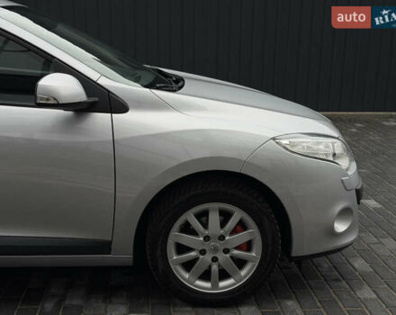 Сірий Рено Меган, об'ємом двигуна 1.6 л та пробігом 196 тис. км за 7850 $, фото 74 на Automoto.ua