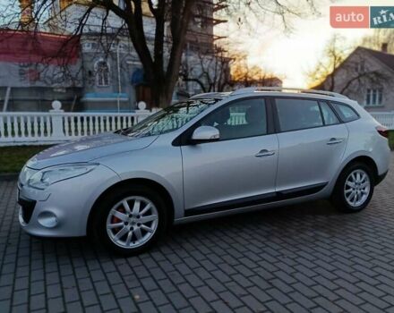 Серый Рено Меган, объемом двигателя 1.6 л и пробегом 195 тыс. км за 6800 $, фото 73 на Automoto.ua