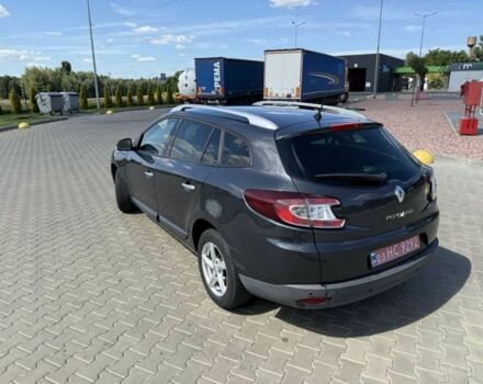Серый Рено Меган, объемом двигателя 0 л и пробегом 143 тыс. км за 3999 $, фото 3 на Automoto.ua