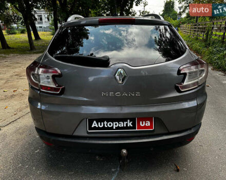 Рено Меган 2009 в Киеве на Automoto.ua Серый Рено Меган, объемом двигателя 1.4 л и пробегом 267 тыс. км за 5990 $, фото 5 на Automoto.ua