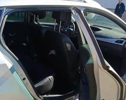 Рено Меган 2009 в Одессе на Automoto.ua Серый Рено Меган, объемом двигателя 1.46 л и пробегом 227 тыс. км за 6600 $, фото 6 на Automoto.ua