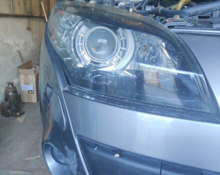 Серый Рено Меган, объемом двигателя 1.5 л и пробегом 250 тыс. км за 5012 $, фото 4 на Automoto.ua