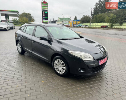 Серый Рено Меган, объемом двигателя 1.6 л и пробегом 231 тыс. км за 7800 $, фото 20 на Automoto.ua