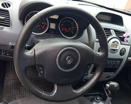 Серый Рено Меган, объемом двигателя 1.6 л и пробегом 198 тыс. км за 5800 $, фото 13 на Automoto.ua