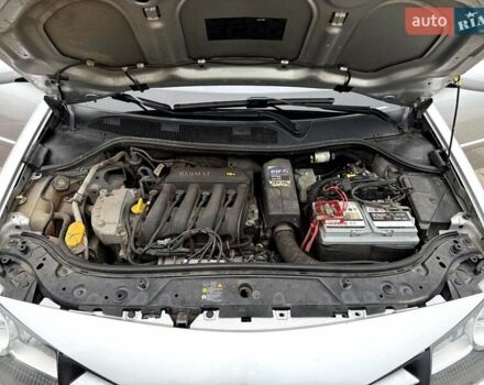 Сірий Рено Меган, об'ємом двигуна 1.6 л та пробігом 229 тис. км за 5100 $, фото 2 на Automoto.ua