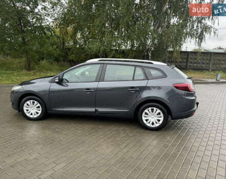 Серый Рено Меган, объемом двигателя 1.6 л и пробегом 231 тыс. км за 7800 $, фото 5 на Automoto.ua
