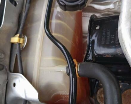 Серый Рено Меган, объемом двигателя 1.6 л и пробегом 198 тыс. км за 5800 $, фото 18 на Automoto.ua