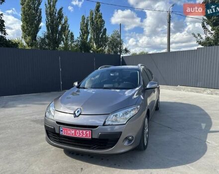 Сірий Рено Меган, об'ємом двигуна 1.6 л та пробігом 231 тис. км за 7550 $, фото 2 на Automoto.ua