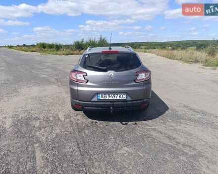 Серый Рено Меган, объемом двигателя 1.4 л и пробегом 240 тыс. км за 5500 $, фото 3 на Automoto.ua