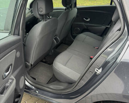 Серый Рено Меган, объемом двигателя 1.6 л и пробегом 231 тыс. км за 7800 $, фото 39 на Automoto.ua