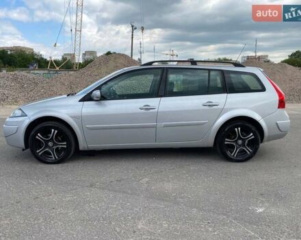 Серый Рено Меган, объемом двигателя 1.46 л и пробегом 230 тыс. км за 5500 $, фото 2 на Automoto.ua