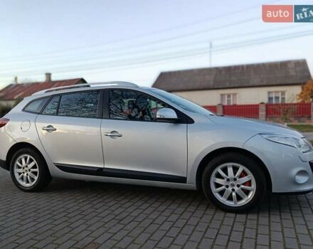 Серый Рено Меган, объемом двигателя 1.6 л и пробегом 195 тыс. км за 6800 $, фото 65 на Automoto.ua