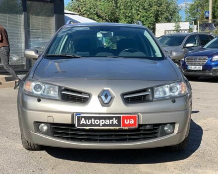 Рено Меган 2009 у Вінниці на Automoto.ua Сірий Рено Меган, об'ємом двигуна 1.6 л та пробігом 212 тис. км за 5490 $, фото 1 на Automoto.ua