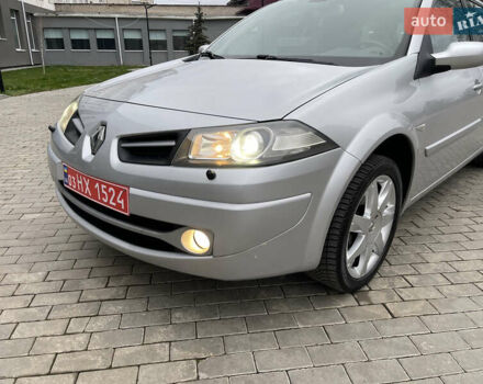 Сірий Рено Меган, об'ємом двигуна 1.6 л та пробігом 230 тис. км за 5950 $, фото 7 на Automoto.ua