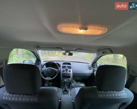 Рено Меган 2009 в Харькове на Automoto.ua Серый Рено Меган, объемом двигателя 1.6 л и пробегом 175 тыс. км за 6200 $, фото 33 на Automoto.ua