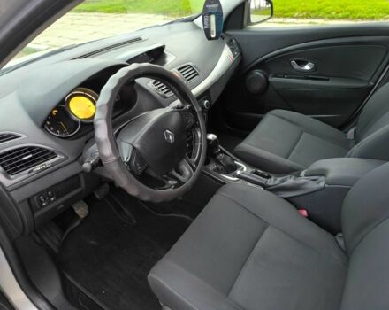 Сірий Рено Меган, об'ємом двигуна 1.5 л та пробігом 223 тис. км за 6700 $, фото 13 на Automoto.ua