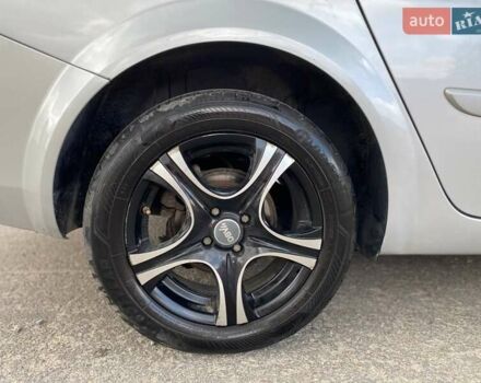 Серый Рено Меган, объемом двигателя 1.46 л и пробегом 230 тыс. км за 5500 $, фото 13 на Automoto.ua