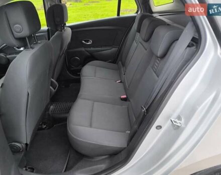 Сірий Рено Меган, об'ємом двигуна 1.46 л та пробігом 325 тис. км за 6700 $, фото 12 на Automoto.ua